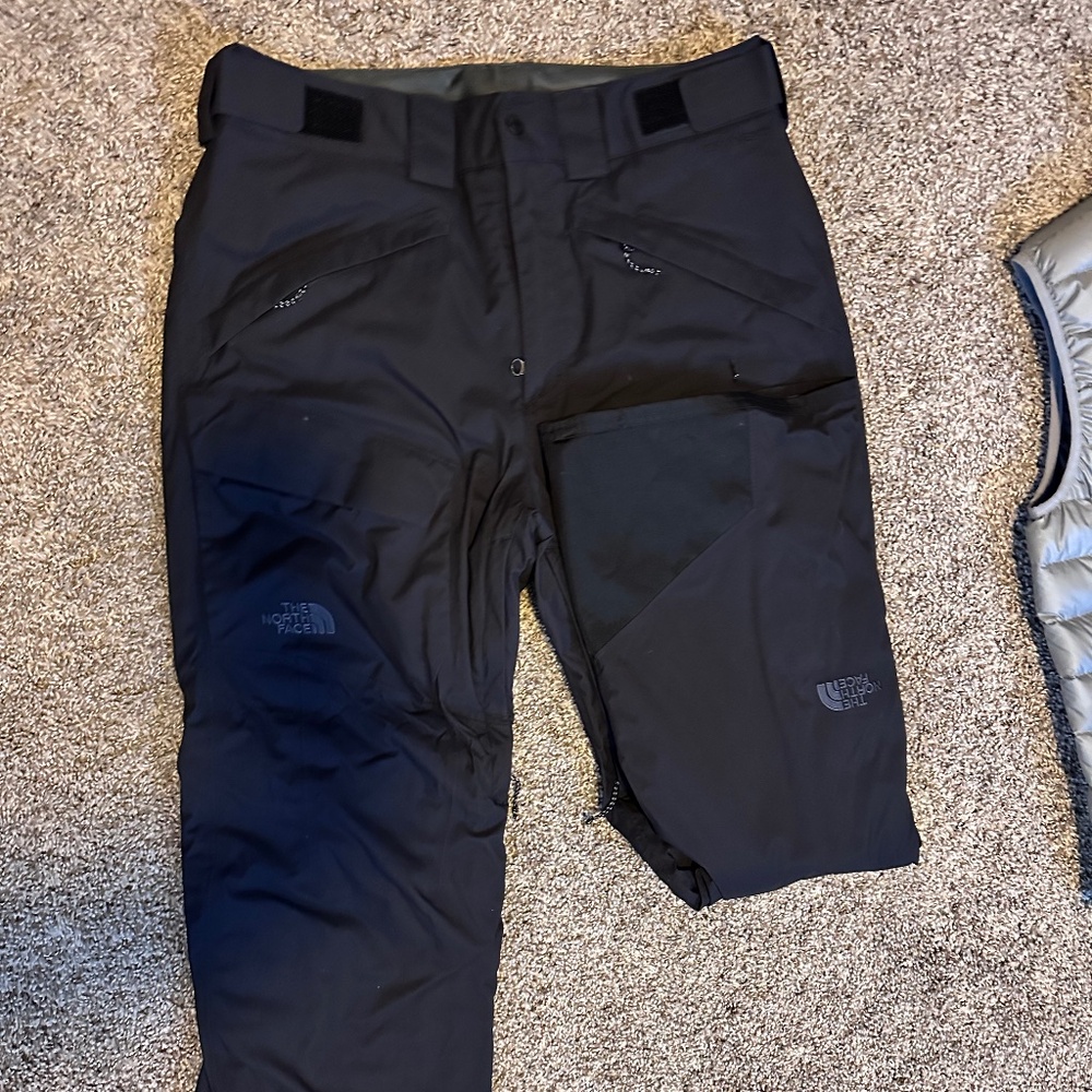 Men’s North face freedom insulted pant